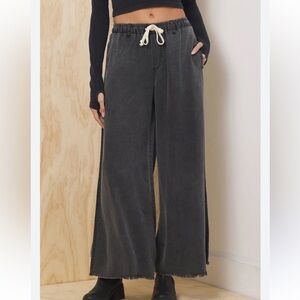 Vintage Havana Charcoal Wide-Leg Pants with Drawstring